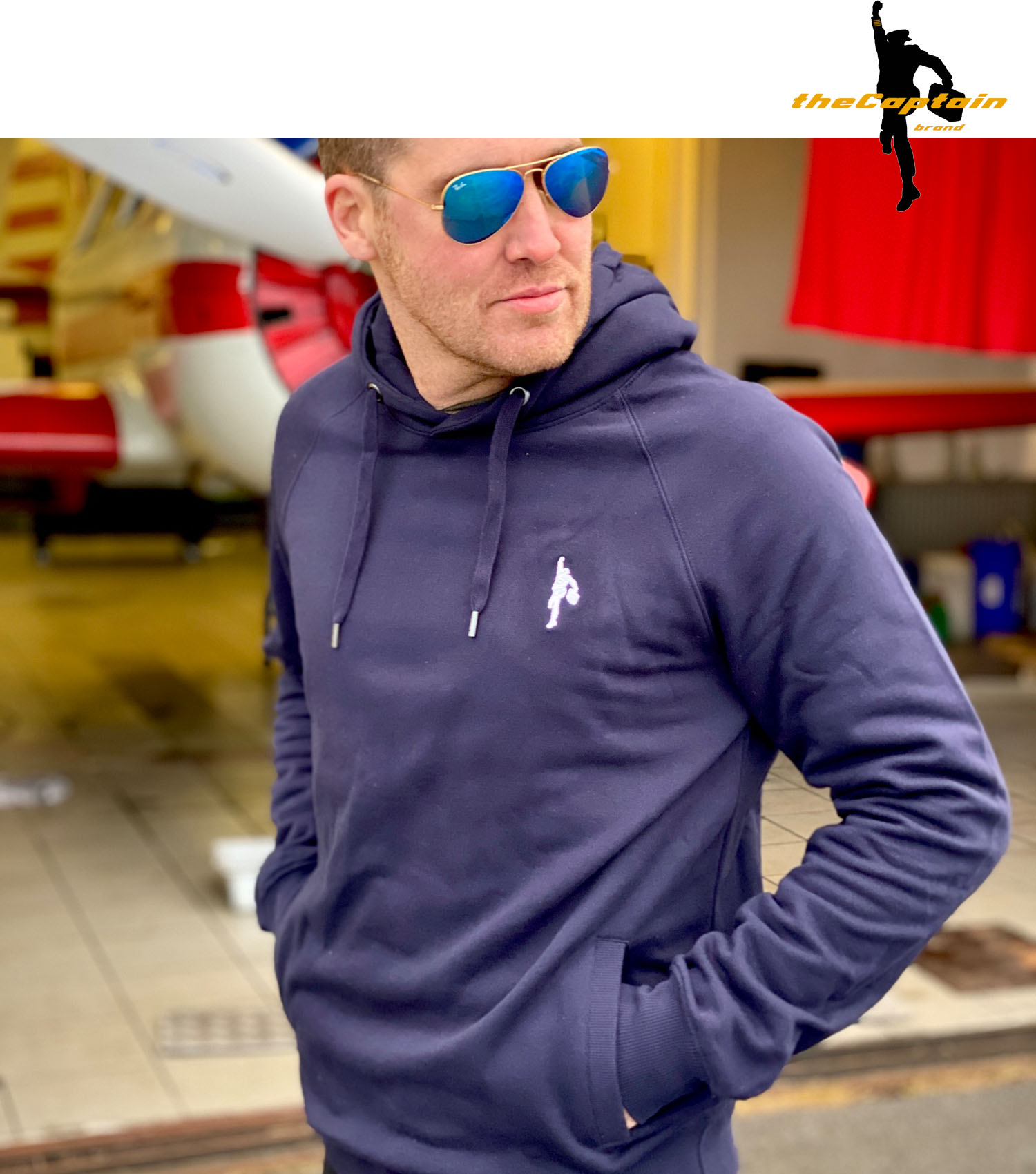 The Captain Brand Hettupeysa - Navy blár